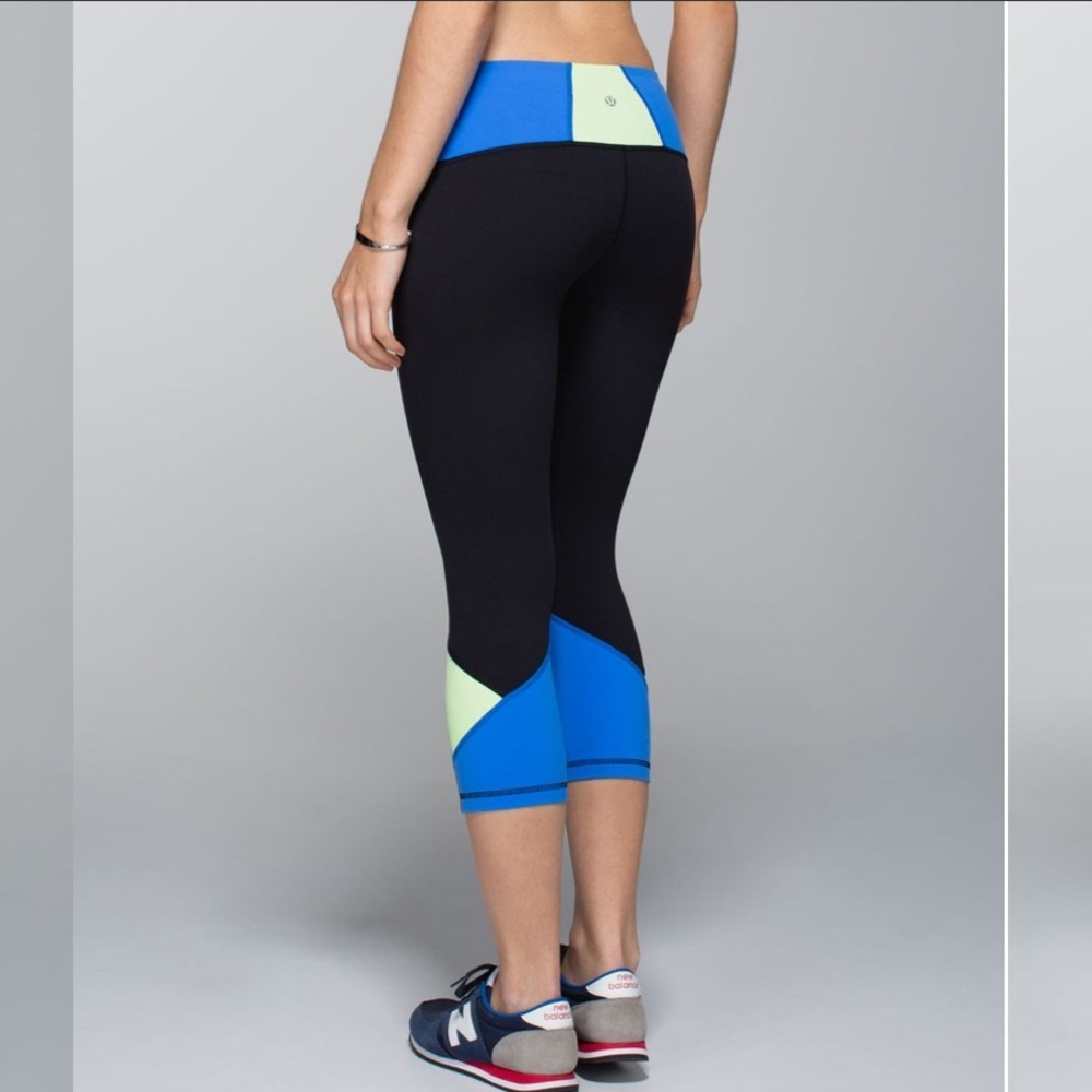 🍋 Lululemon Embody Crop *Full-On Luon